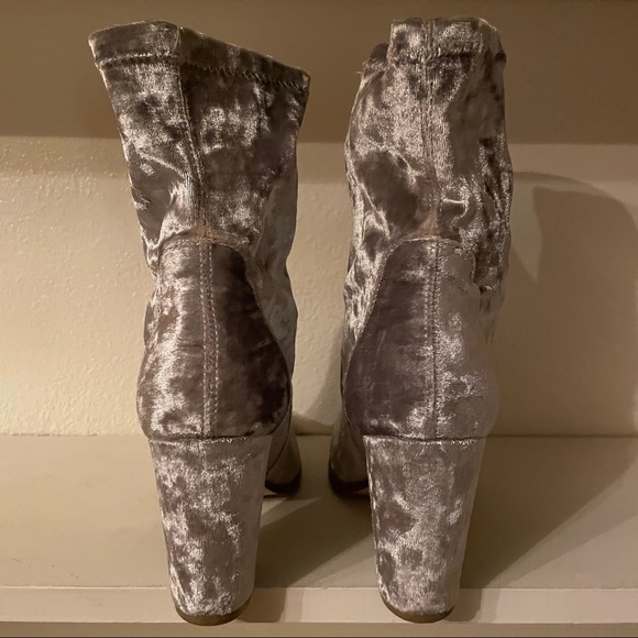 Forever21 Silver Velvet Boots - Picture 4 of 5